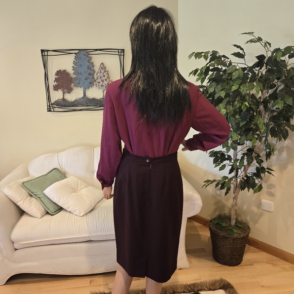 David N Woman's Suit, Jacket/Blazer, Skirt, Size 8 - Picture 10 of 13